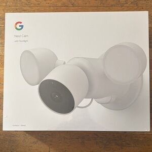 Google Nest Cam with Floodlight - White